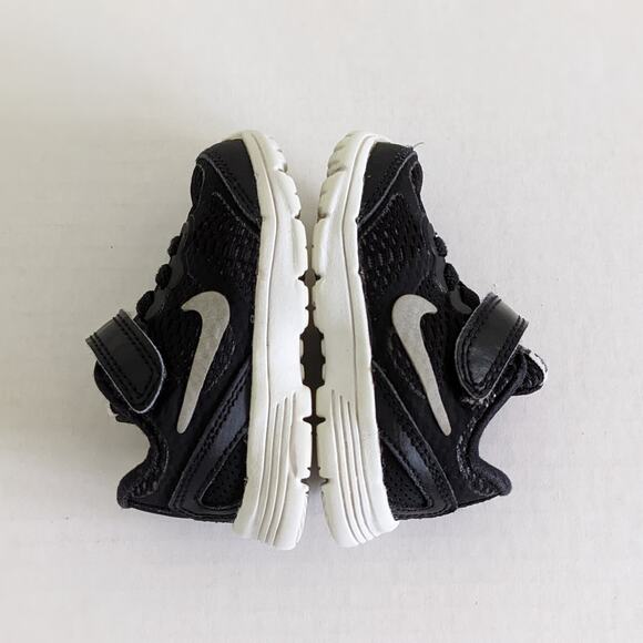 Nike Fusion Run 3 Sneakers Size 4C Black Gray 654154-002 Shoes - Picture 4 of 8